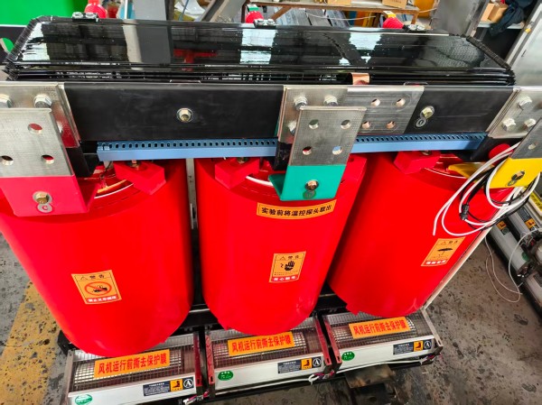 630kVA SCB14 干式变压器 一级能效节能款 630kVA SCB14 干式变压器 一级能效节能款